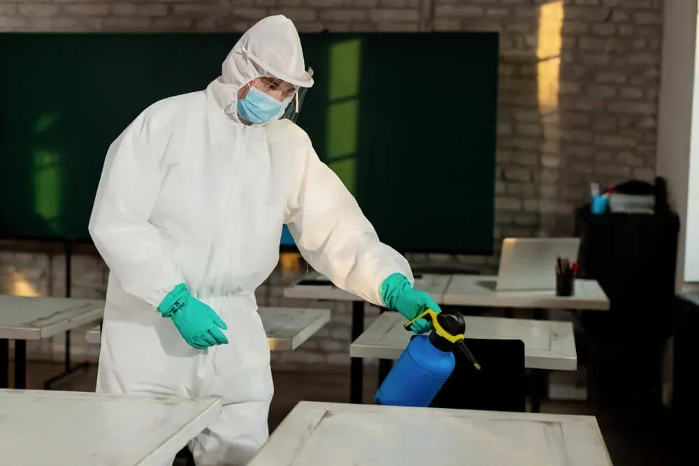 Fumigación de colegios y universidades